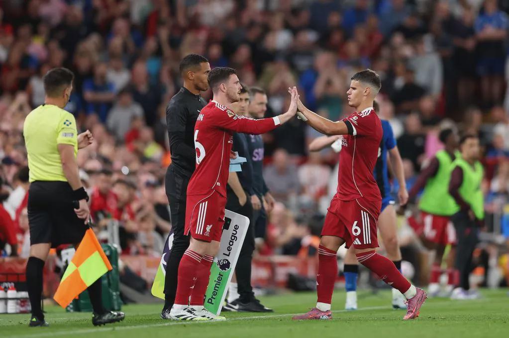 Xingkong Sports-凯尔凯兹：罗伯逊是利物浦的传奇，我很荣幸他在我身边