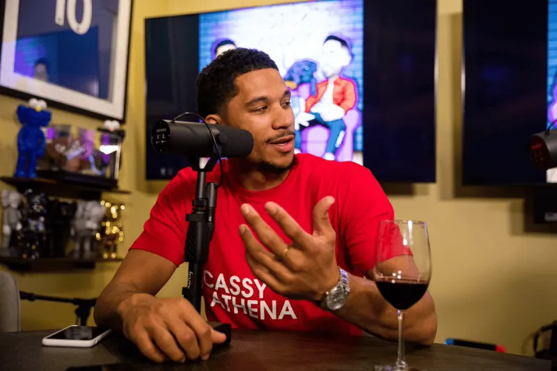 星空体育-若不打篮球会做什么？哈特：去做媒体打嘴炮喷人，会很好玩